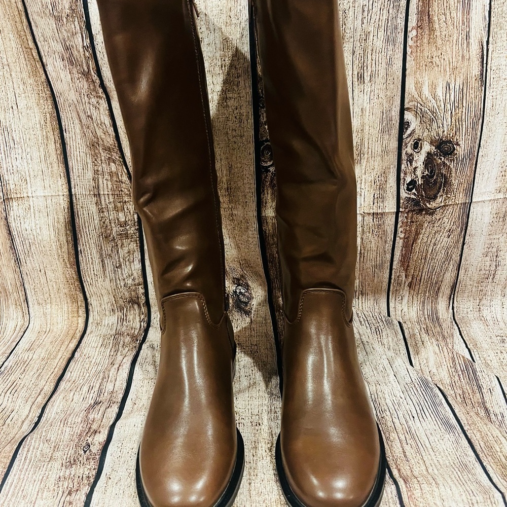 Brown Knee-High Boots Sz 10 - Picture 4 of 13